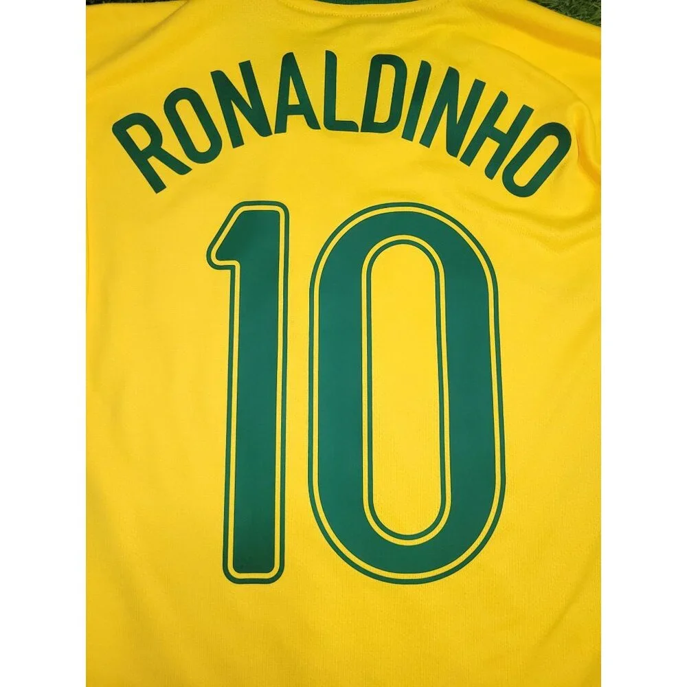 Ronaldinho Brazil 2006 World Cup Home Soccer Jersey Shirt XL SKU# 103889 - Picture 3 of 9